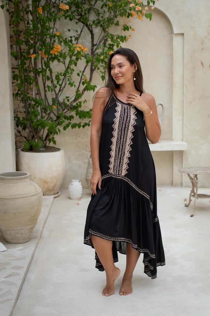 Amichi High Low Maxi | Vacation Ready Maxi Dresses Boho Chic Styles | Coco Rose One Size / Black / Rayon Amichi High Low Maxi | Vacation Ready Maxi Dresses Boho Chic Styles | Coco Rose One Size / Black / Rayon