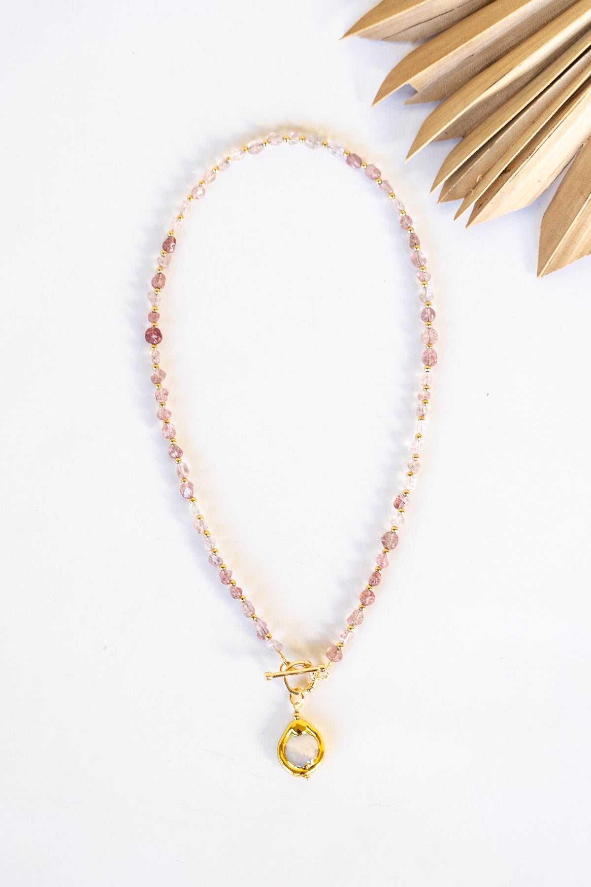 Beach Pebbles Pearl Lariat | Shop Bali Queen