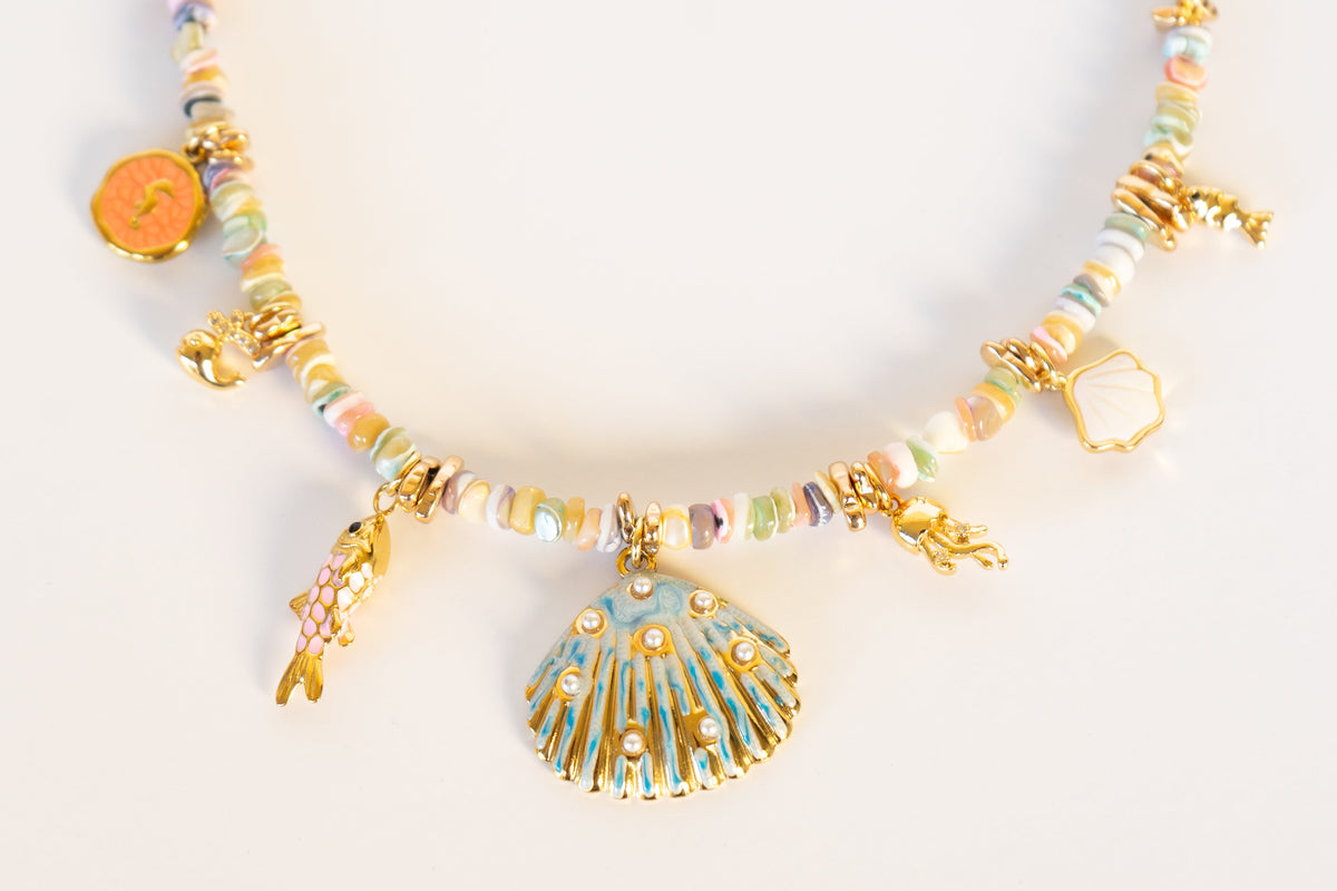 Heishi Bead Scallop Charm Necklace | Shop Bali Queen