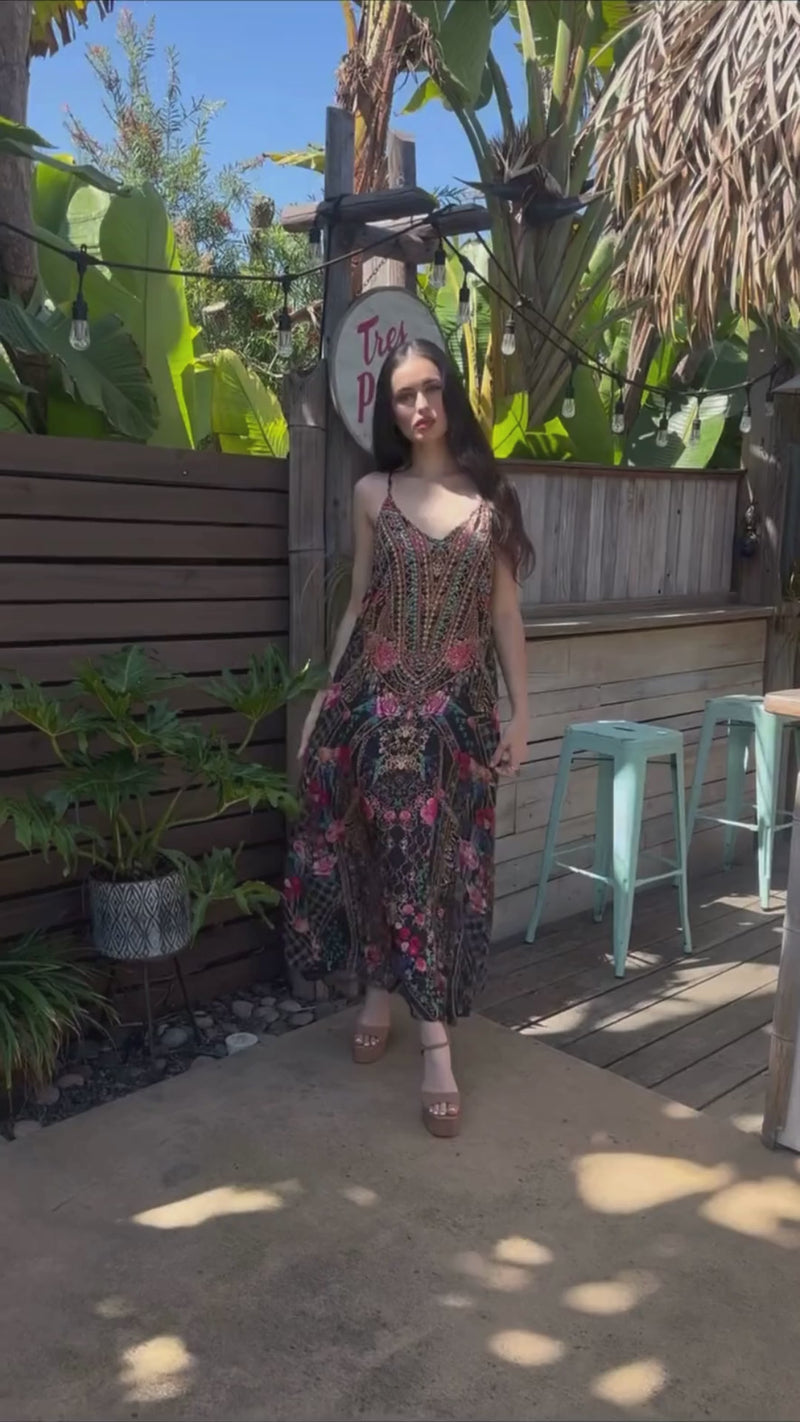 Bombay Tank Maxi