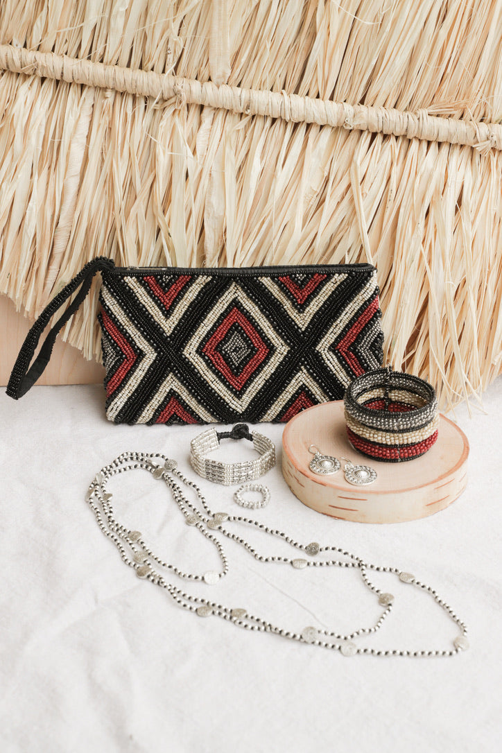 Medium Diamond Beaded Clutch