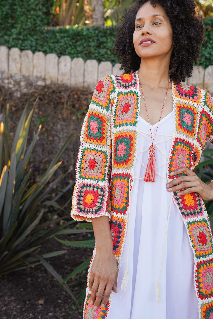 Flower Power Crochet Kimono| Luxury Kimonos & Robes – Chic Resort