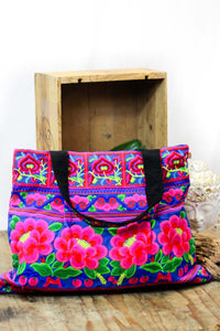 beach mag, embroidery, embroidered beach bag, Mexican flowers, Thailand, bright beach bag, resort wear, beach wear, bali queen, coco rose