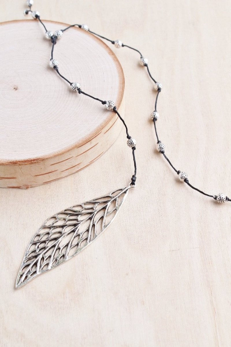 silver leaf necklace, leaf, nature, silver, bali queen, alloy